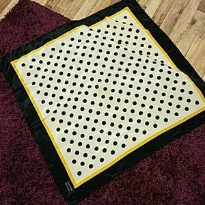 Carolina Herrera Seta Silk scarf